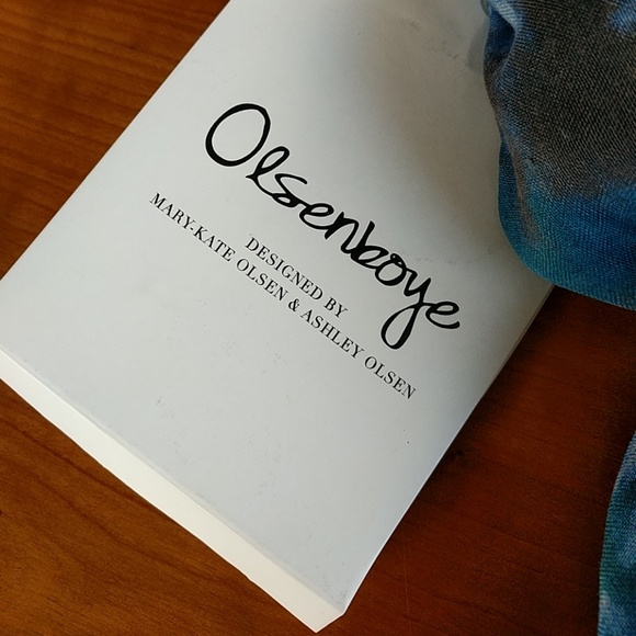 MARY & ASHLEY OLSEN SCARF! - Picture 3 of 7